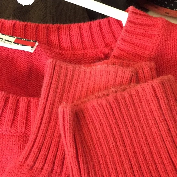 - Tommy jeans women sweater size L - Picture 7 of 7